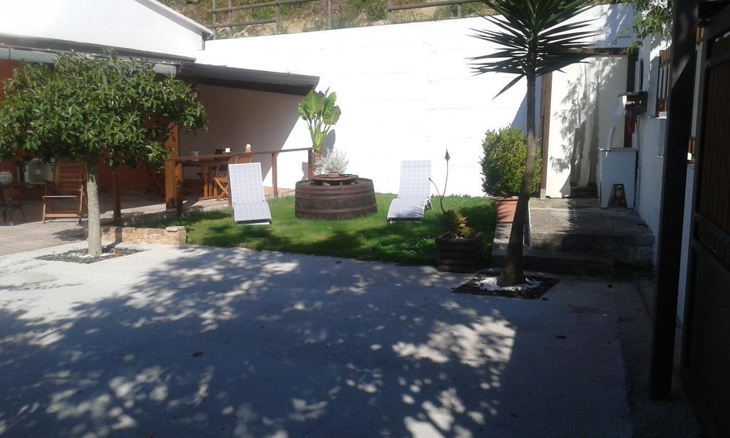 Апартаменты Il Patio Del Cilento Агрополи Экстерьер фото
